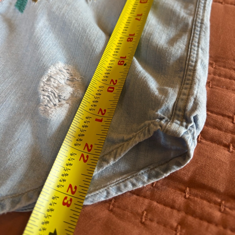 Rails denim button down size small - image 8